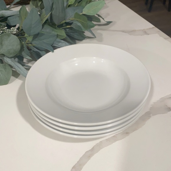 Williams Sonoma || Everyday Dinnerware Soup Pasta Bowl         8 7/8” - Set of 4 - Picture 1 of 8